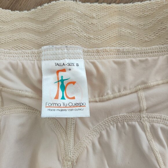 Girdles SHORT RAISES INVISIBLE TAIL (REF. C-042) Forma tu Cuerpa (Colombia) - Picture 5 of 7